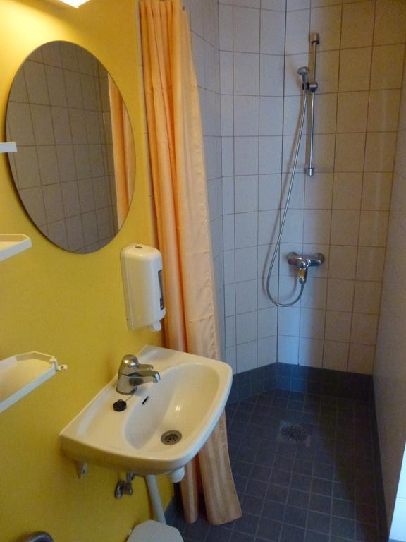Vanalinna Boutique Hotel Kuressaare Ruang foto