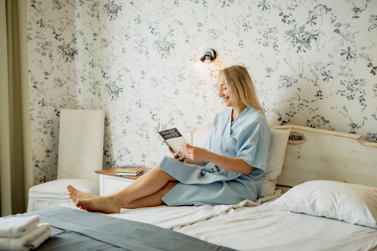 Vanalinna Boutique Hotel Kuressaare Bagian luar foto