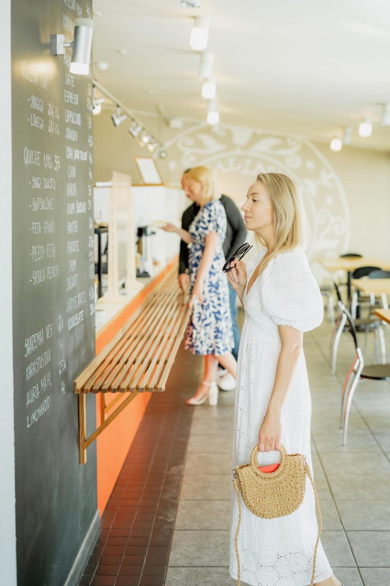 Vanalinna Boutique Hotel Kuressaare Bagian luar foto