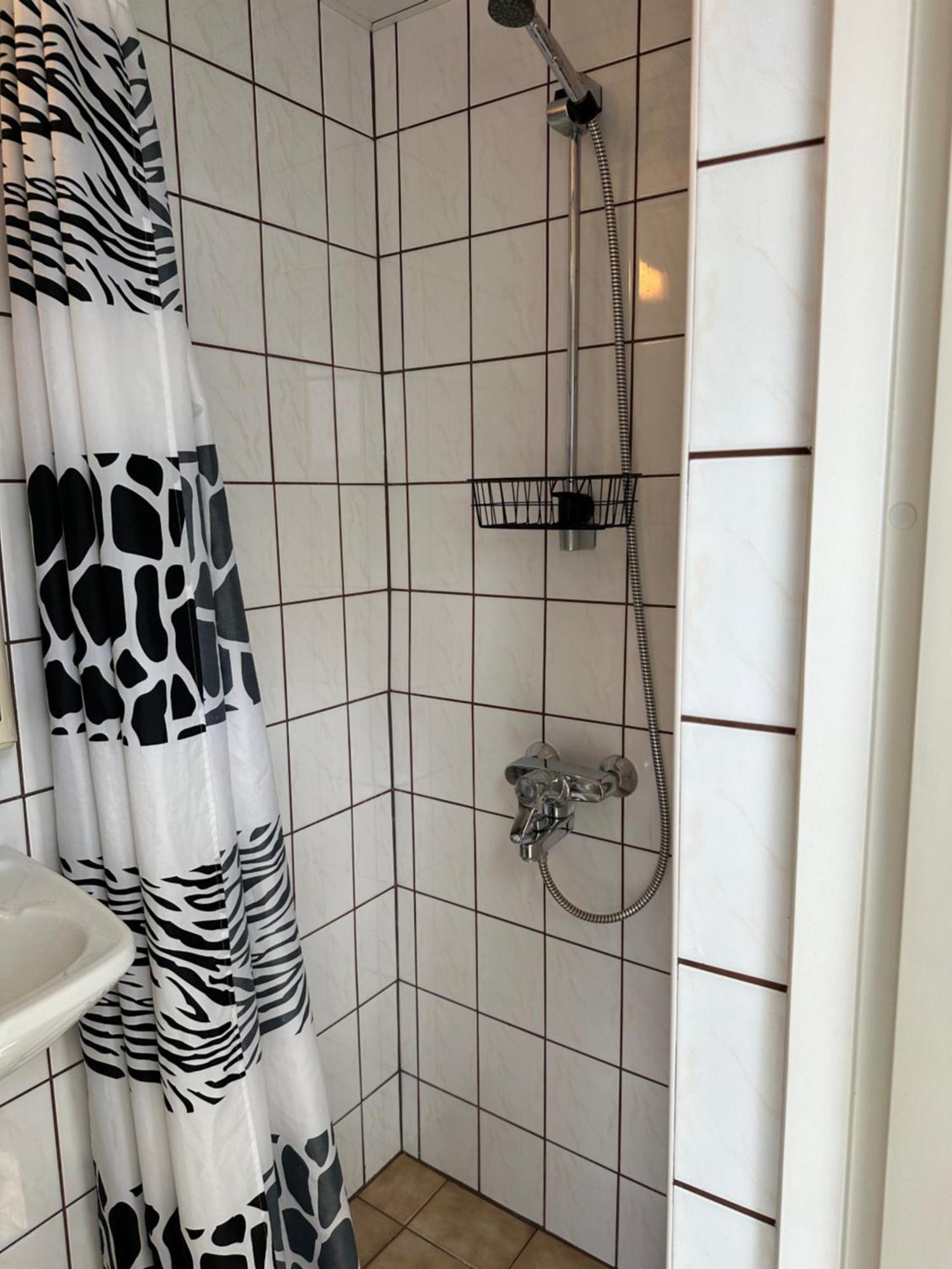 Vanalinna Boutique Hotel Kuressaare Bagian luar foto