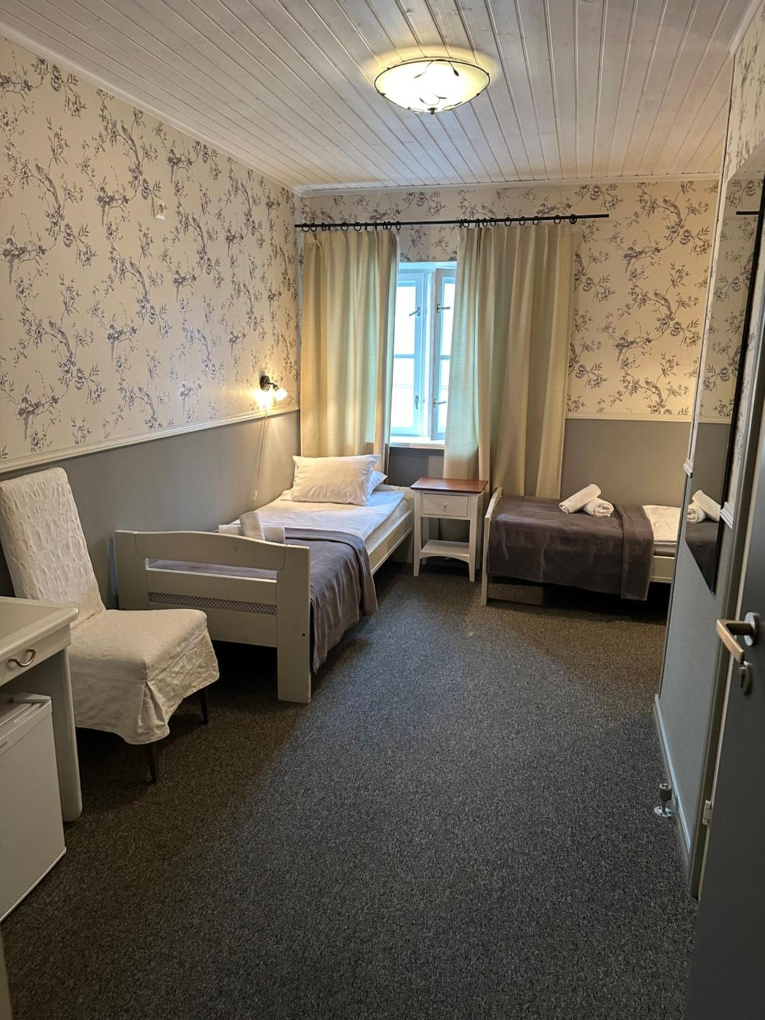 Vanalinna Boutique Hotel Kuressaare Bagian luar foto