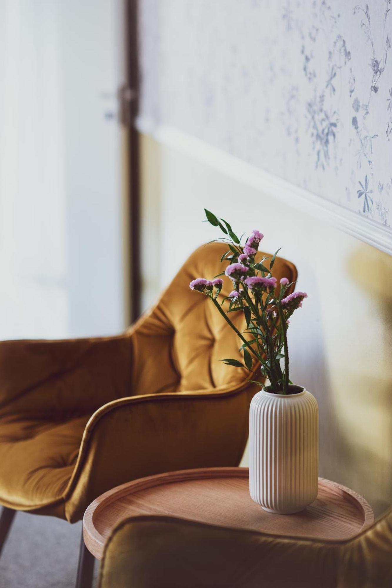 Vanalinna Boutique Hotel Kuressaare Bagian luar foto