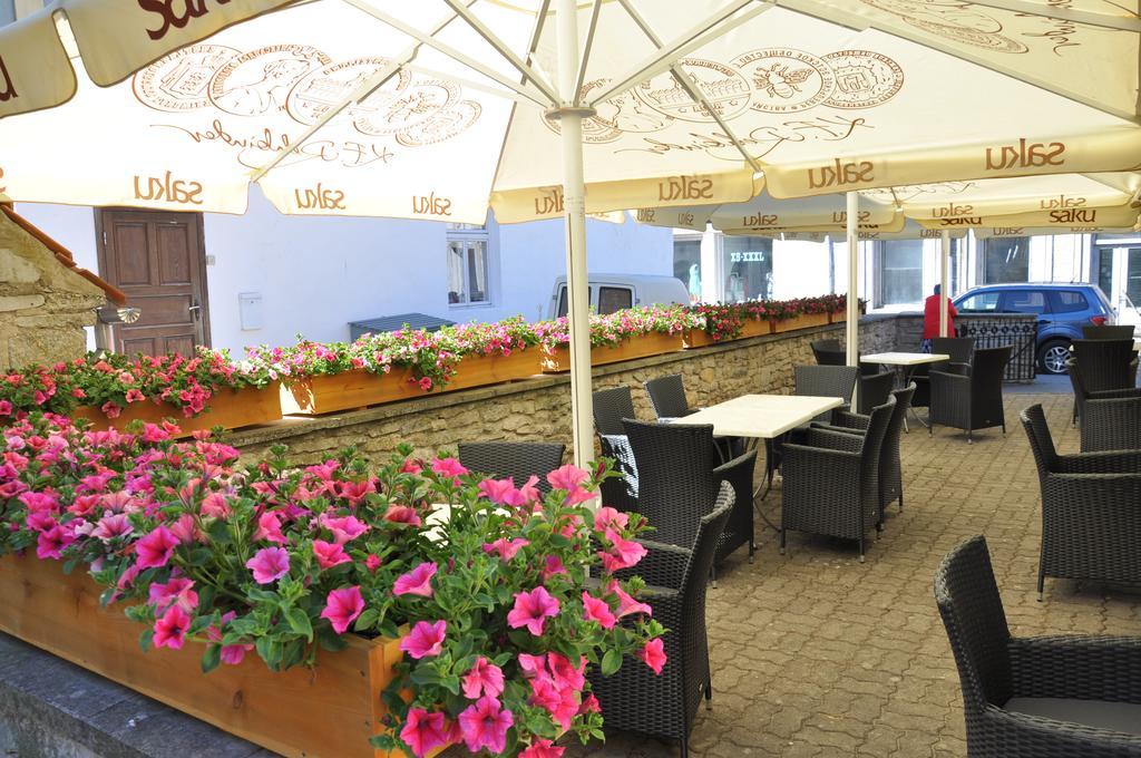 Vanalinna Boutique Hotel Kuressaare Bagian luar foto
